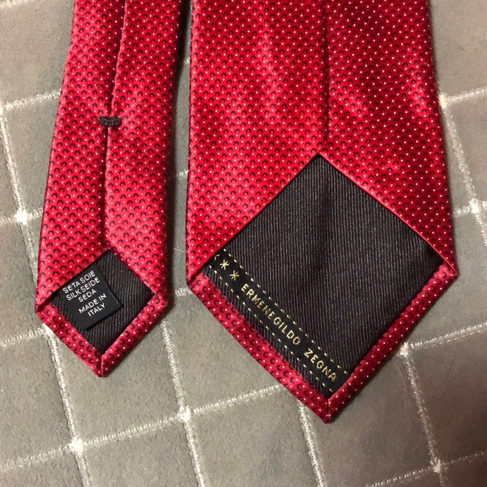 EUC Ermenwgildo Zegna silk tie 60”